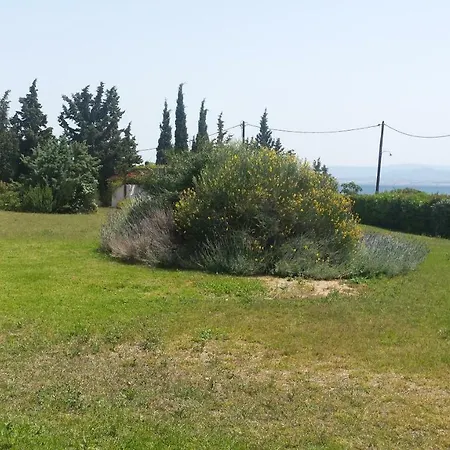Beautiful House By The Sea,loutraki Skaloma. *