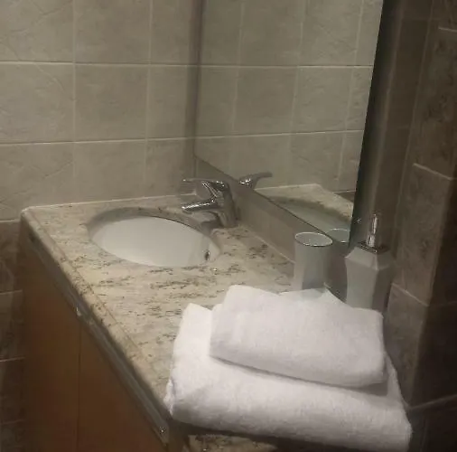 Beautiful House By The Sea,loutraki Skaloma. * Loutráki