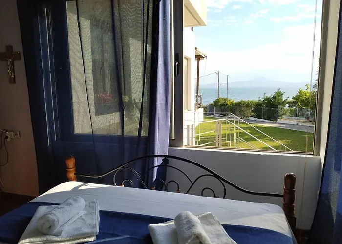 Prázdninový dům Beautiful House By The Sea,loutraki Skaloma. *